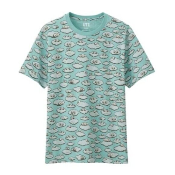 KAWS x Uniqlo All Over Clouds Tee Light Blue T-Shirt Size: XL - NWOT - Picture 1 of 1